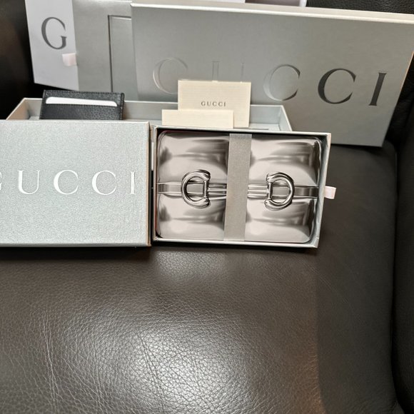 Gucci Card Case with Horsebit in Limited Edition Gift Box with Oversized Playing - Picture 13 of 16